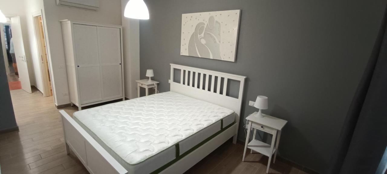 Shalom Hotell Cinisi Exteriör bild