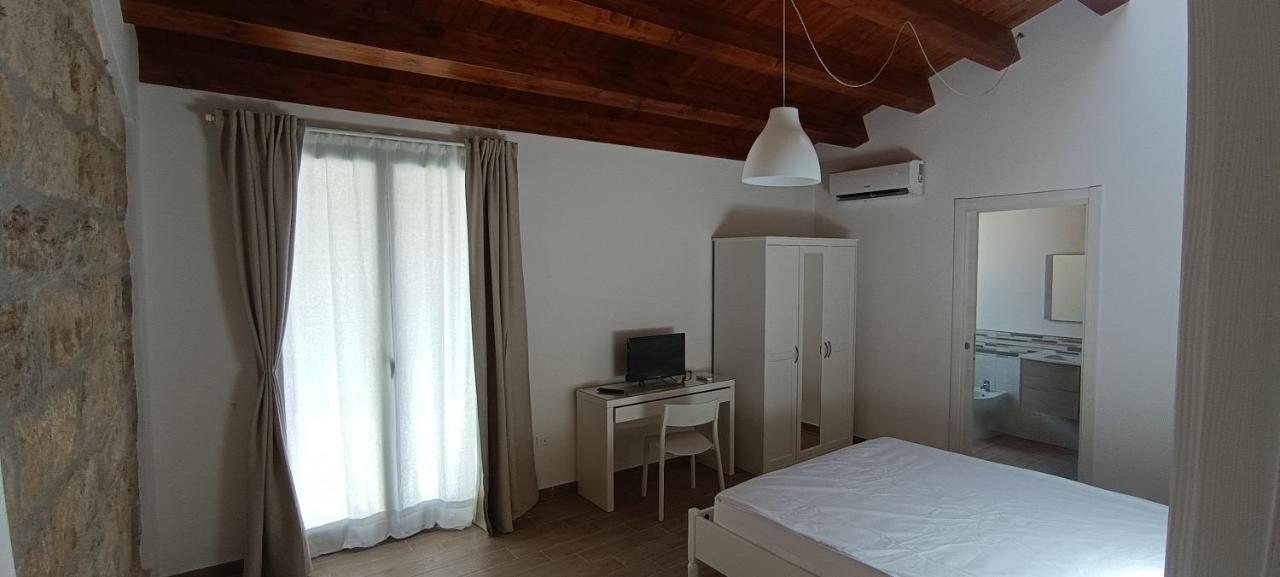 Shalom Hotell Cinisi Exteriör bild